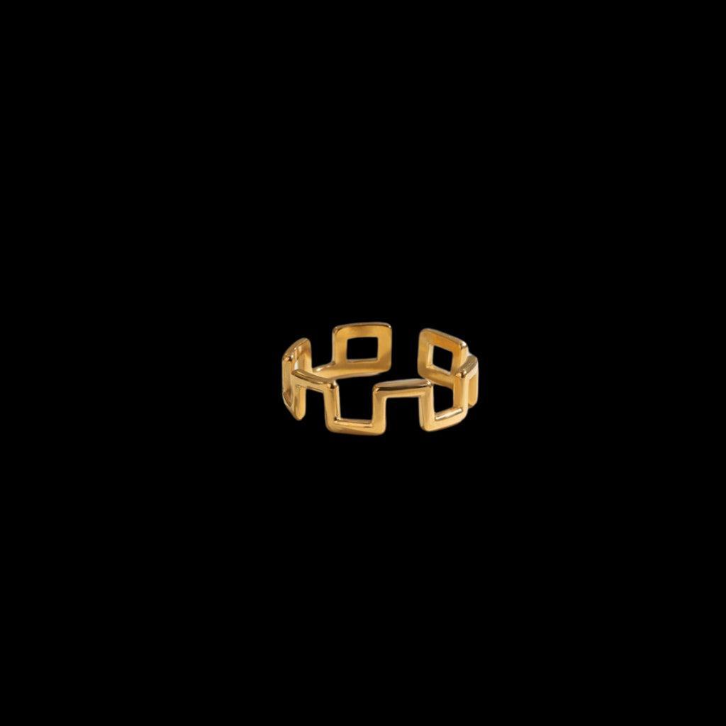 Selena Ring