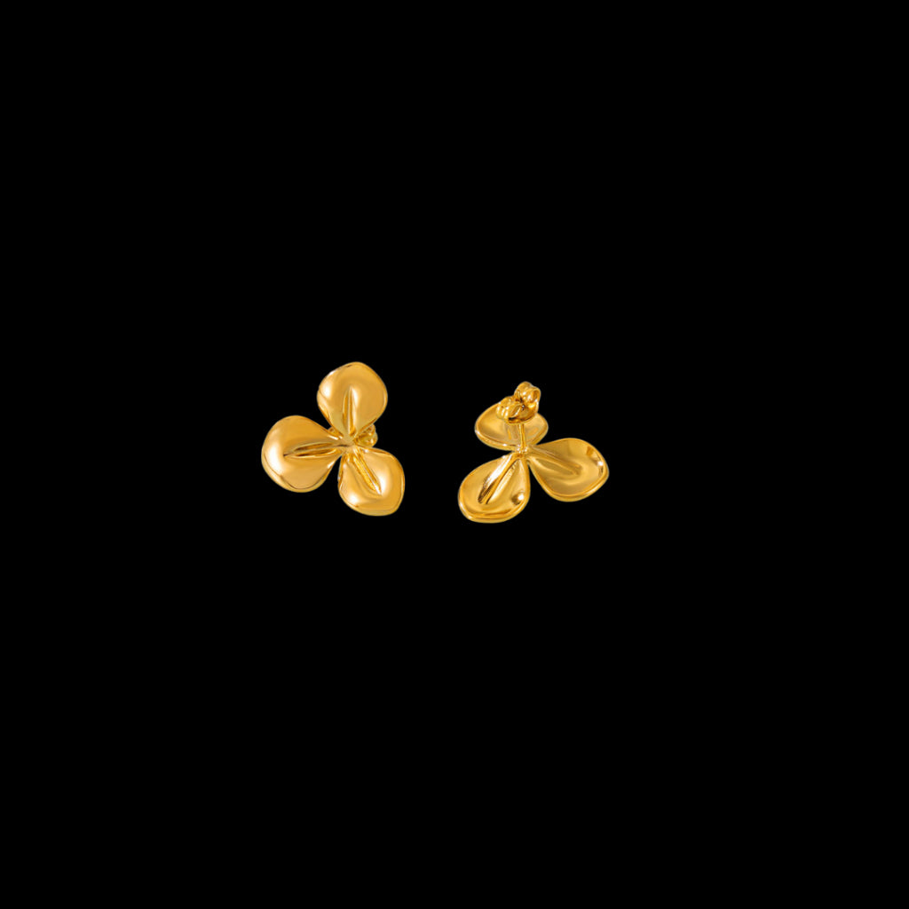 Avila Necklace