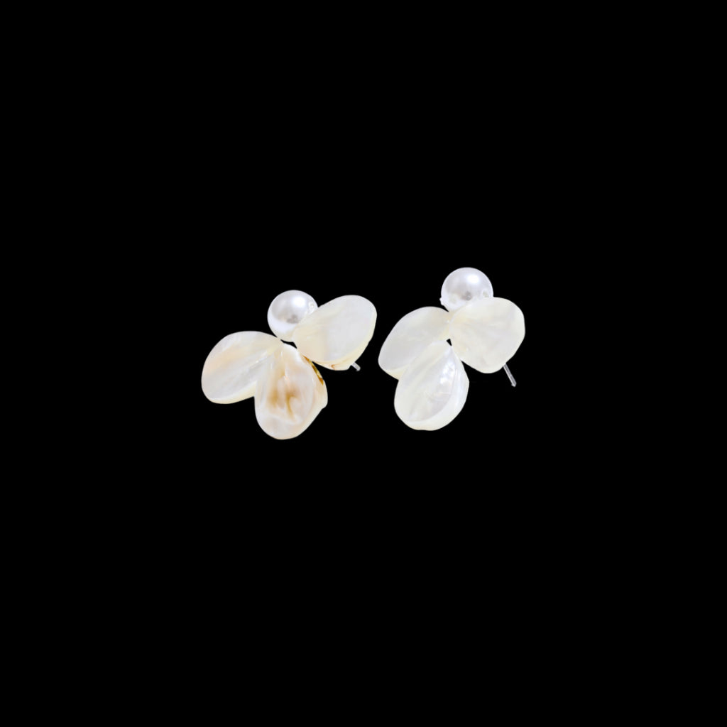 Finesse Earrings
