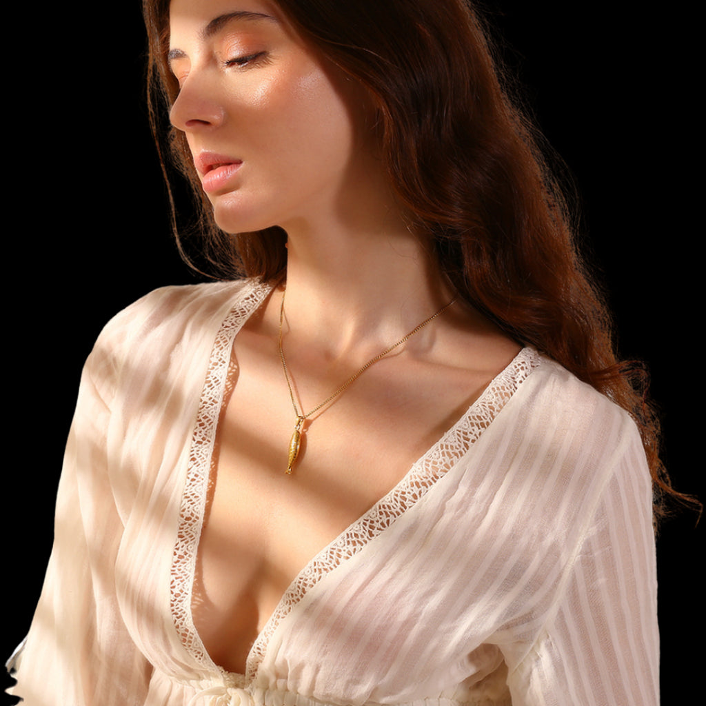 Gyo Necklace