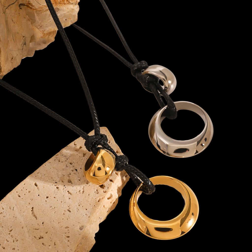 Peat Necklace
