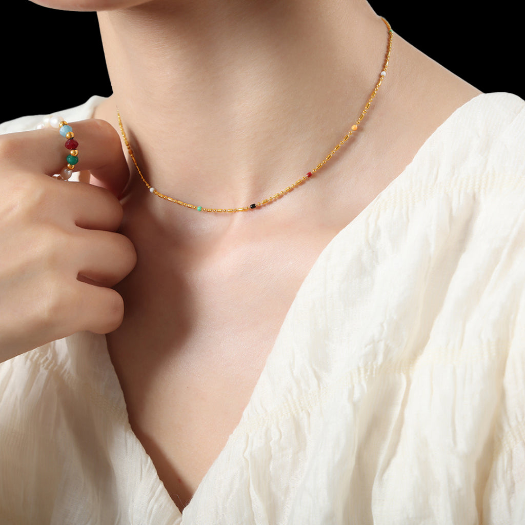 Blanc Necklace
