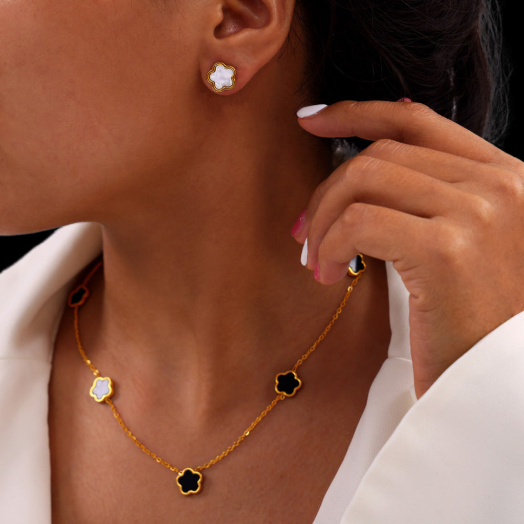 Clover Necklace