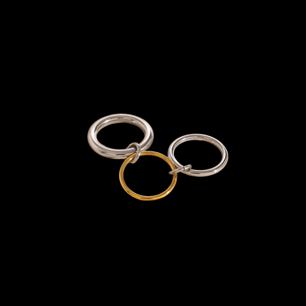 Pleat Ring