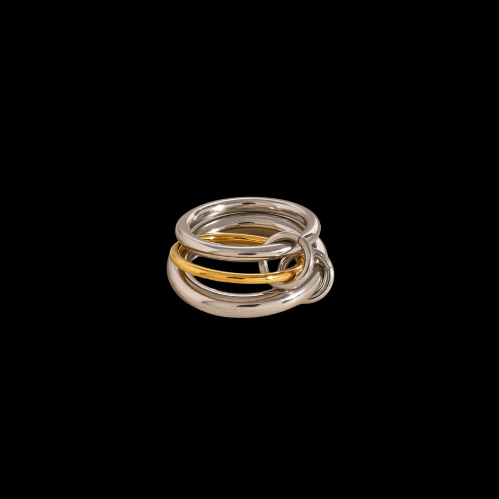 Pleat Ring