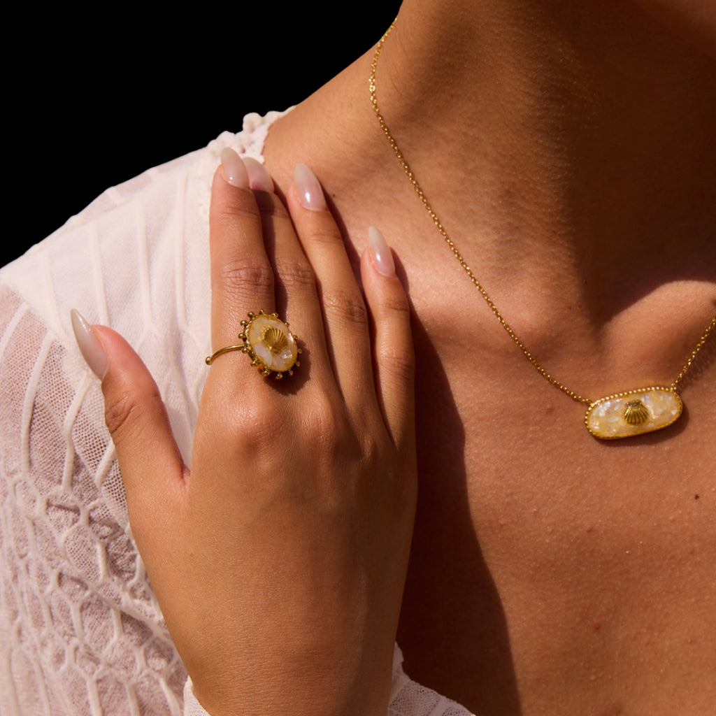 Anna Ring