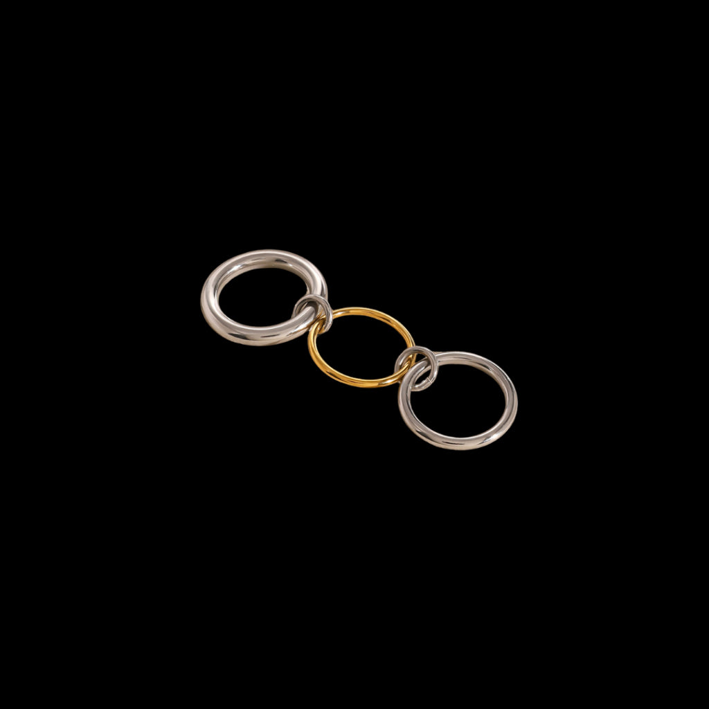Pleat Ring