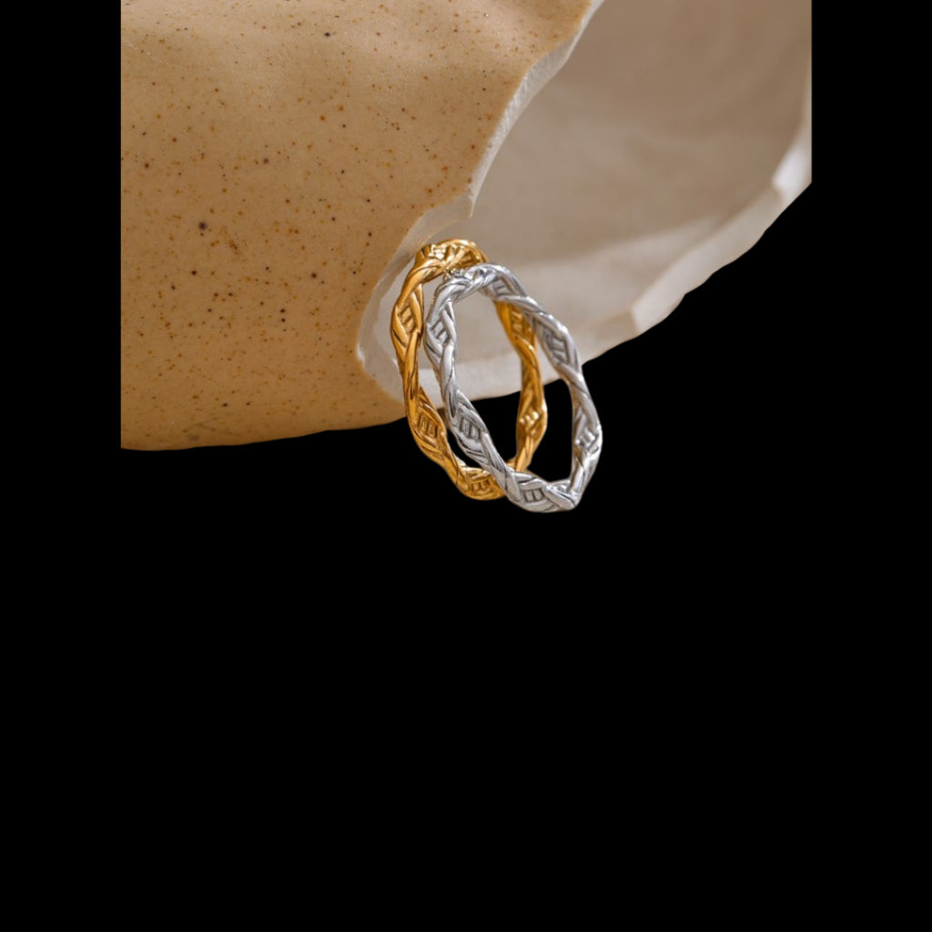 Notus Ring