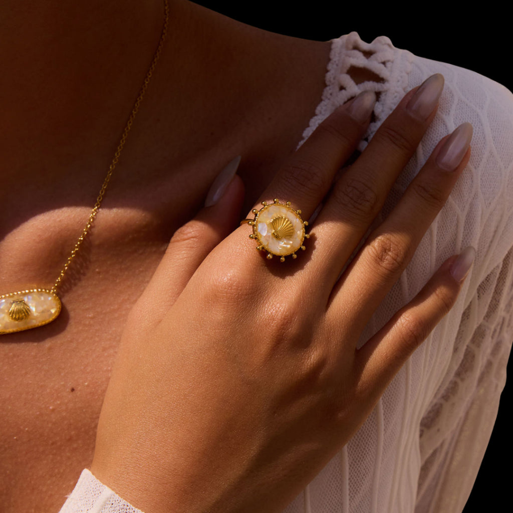 Anna Ring