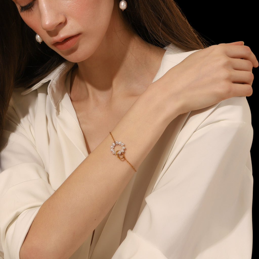 Beth Bracelet