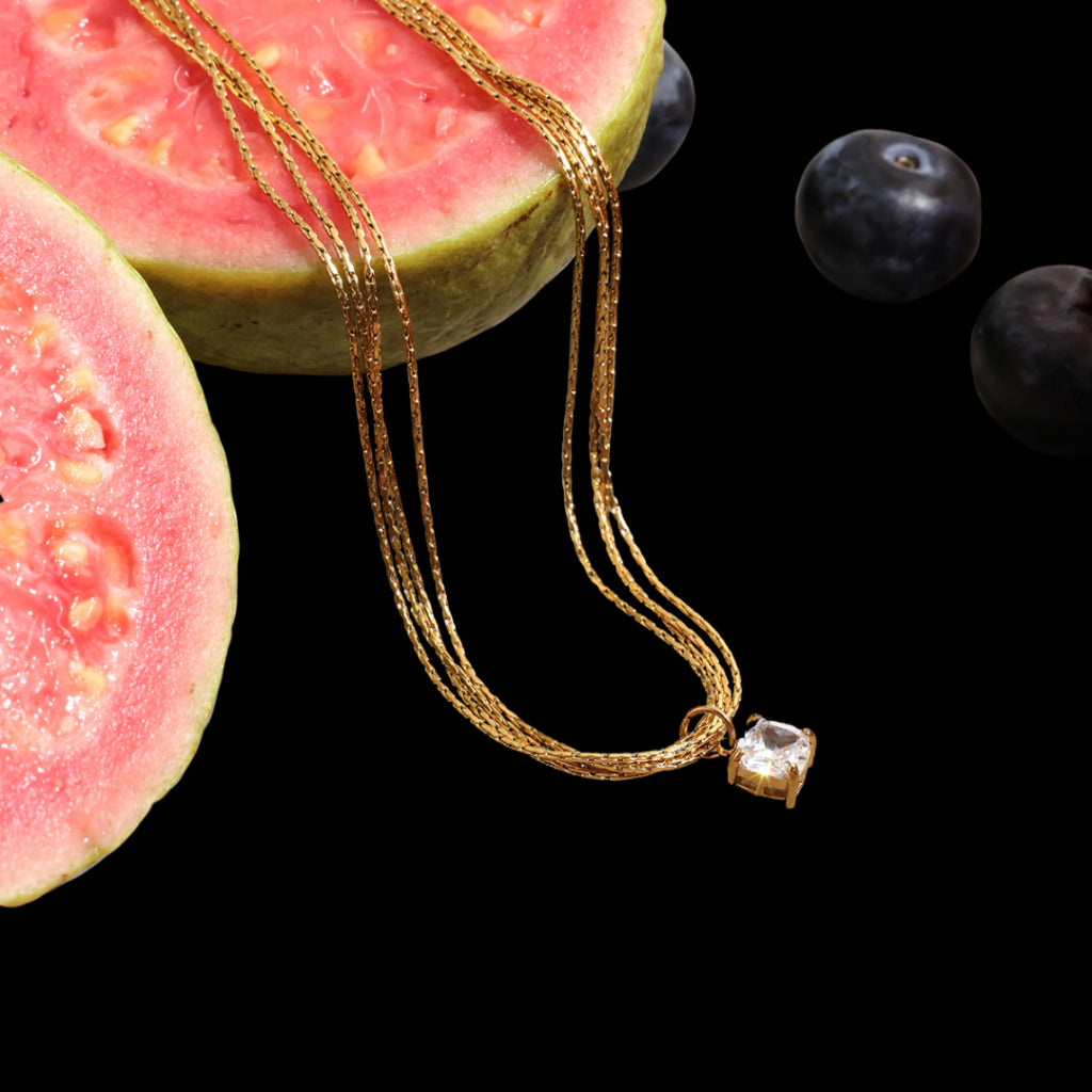 Travolo Necklace