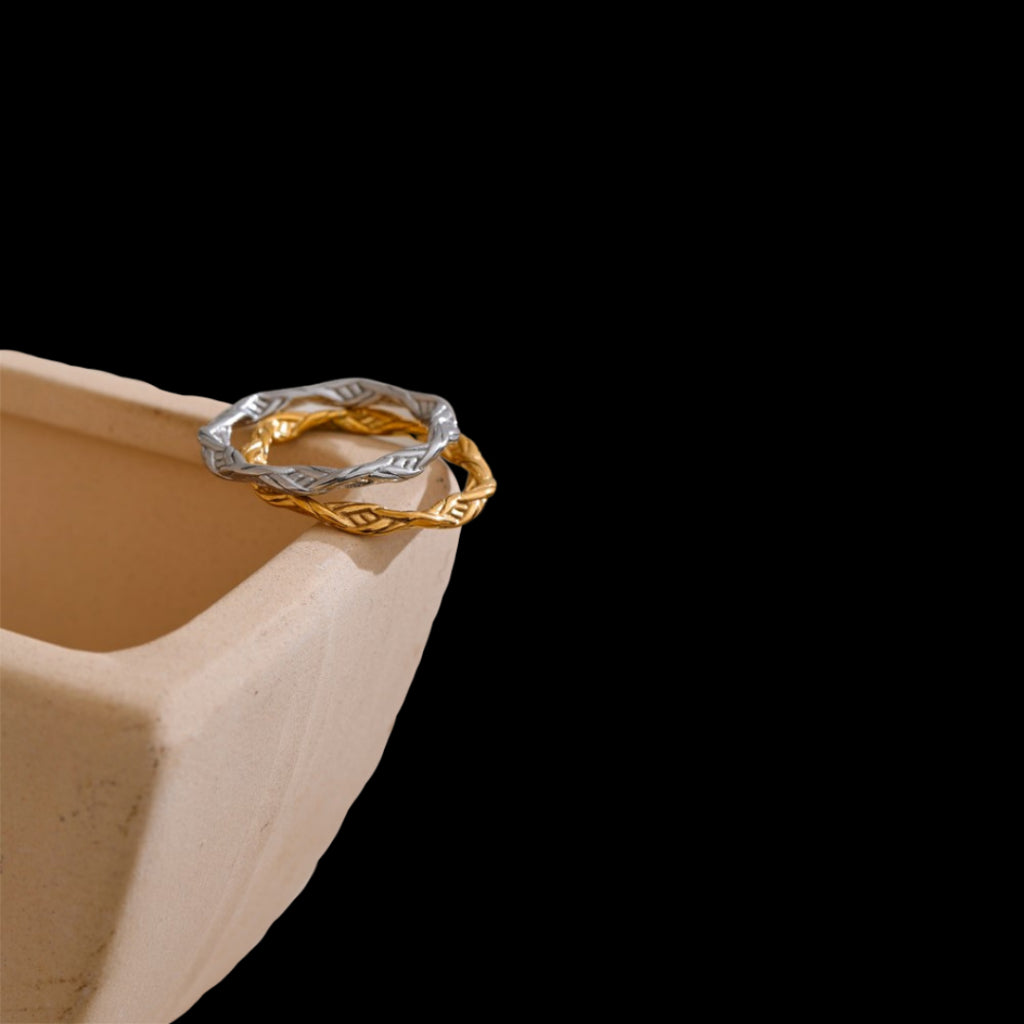 Notus Ring