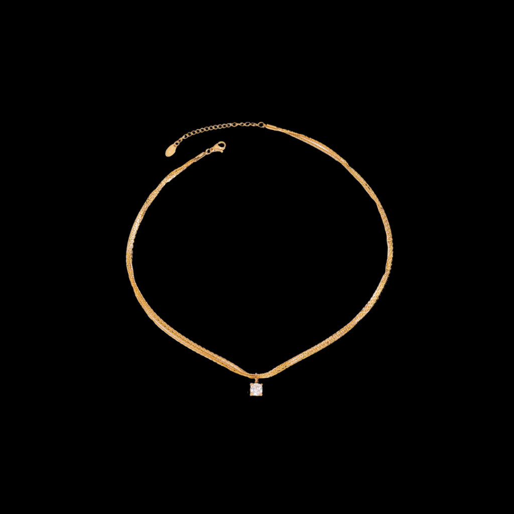 Travolo Necklace