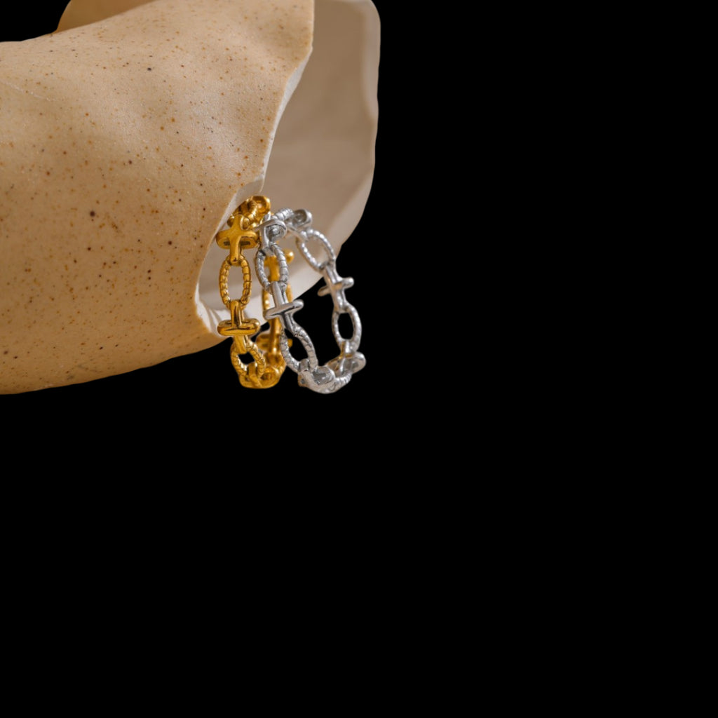 Stratus Ring
