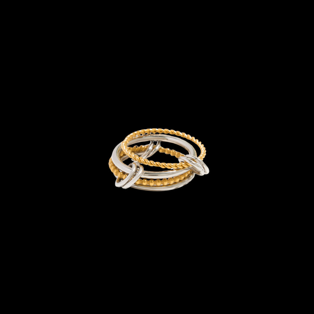 Vier Ring