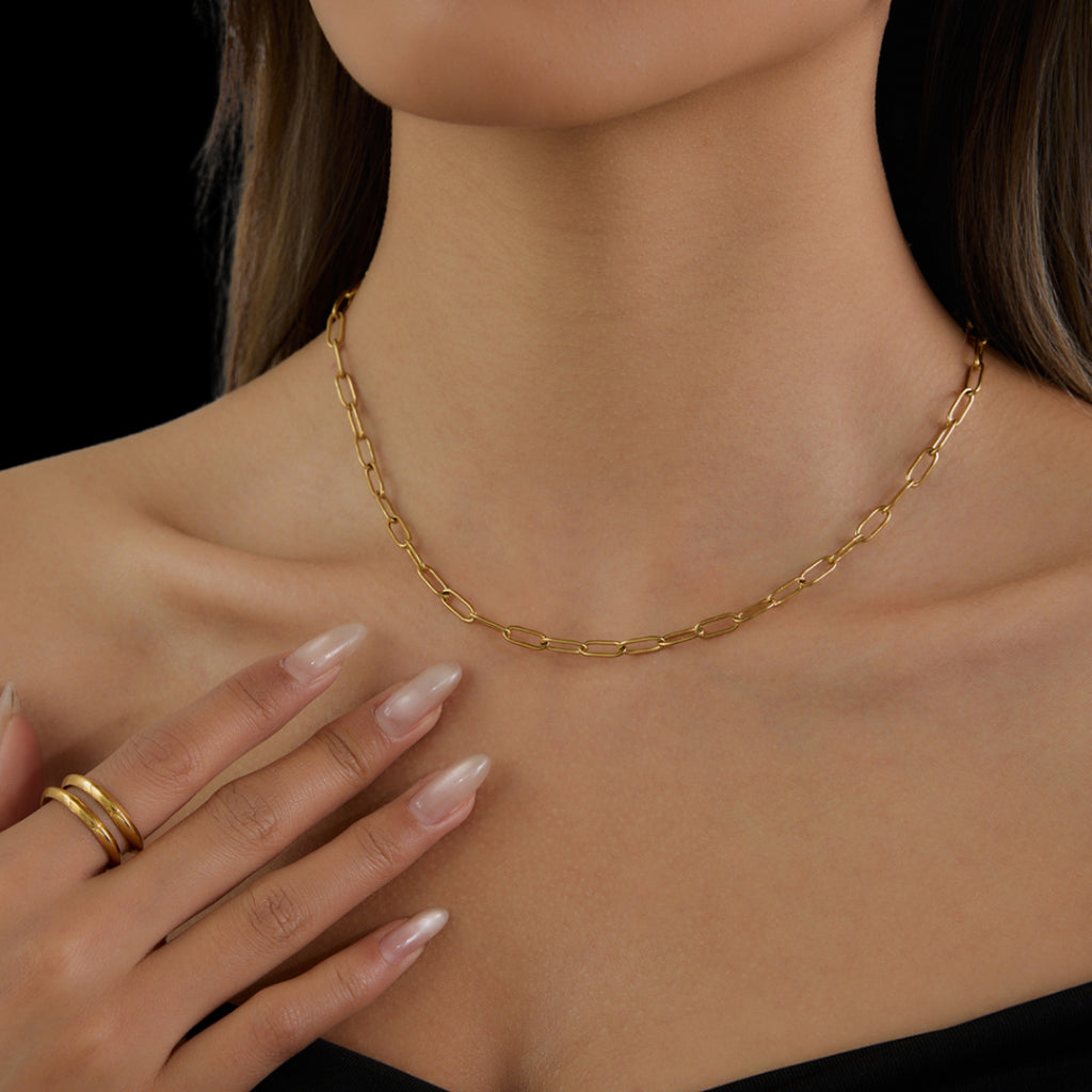 Isno Necklace