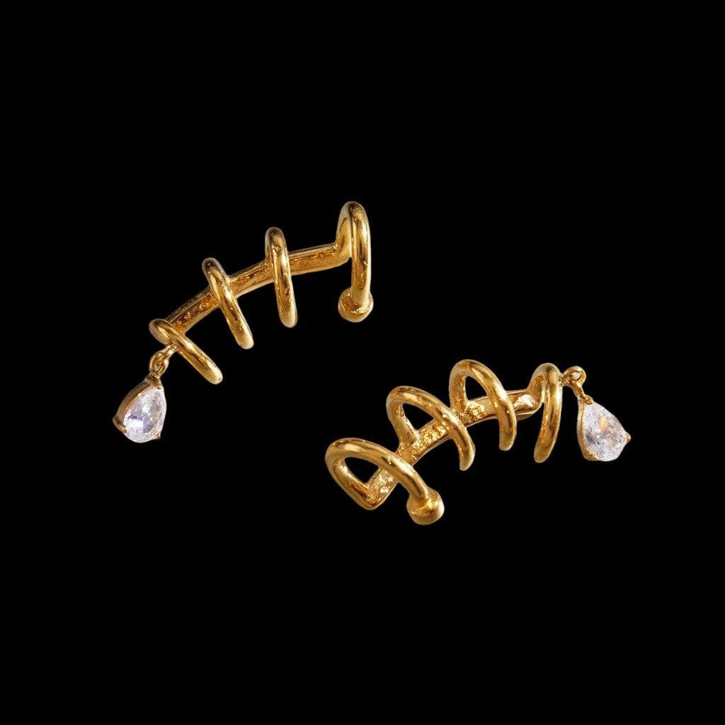 Dar Ear Cuff