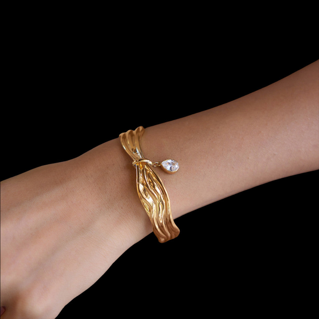 Concha Bracelet