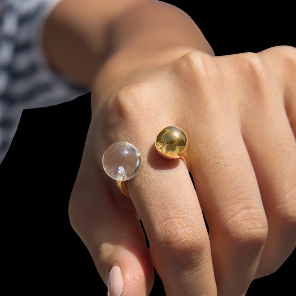 Quartz Ring