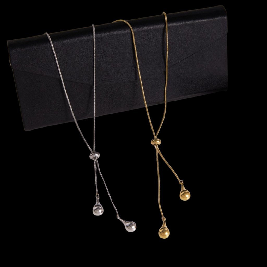 Jett Necklace