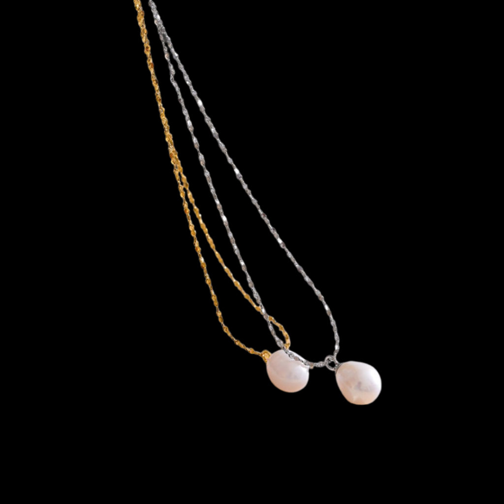 Momi Necklace