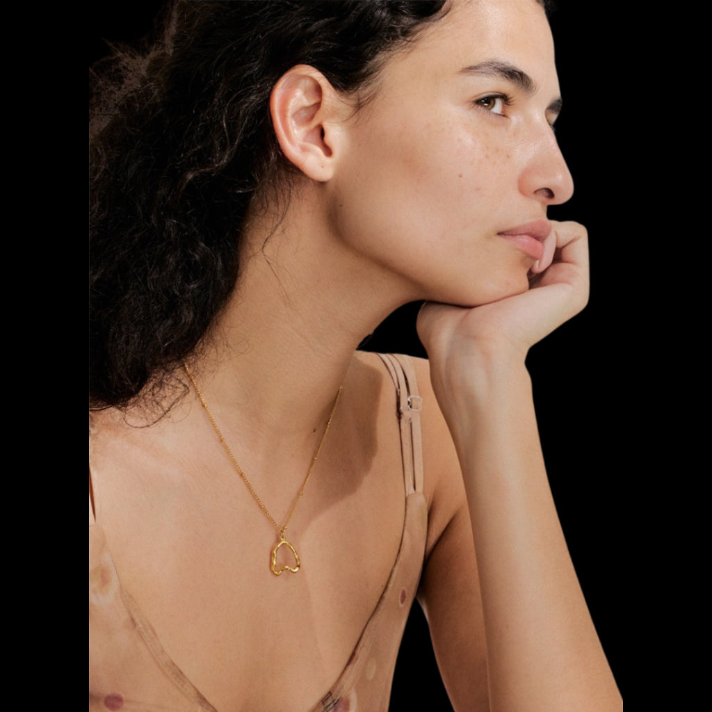 Kettle Necklace