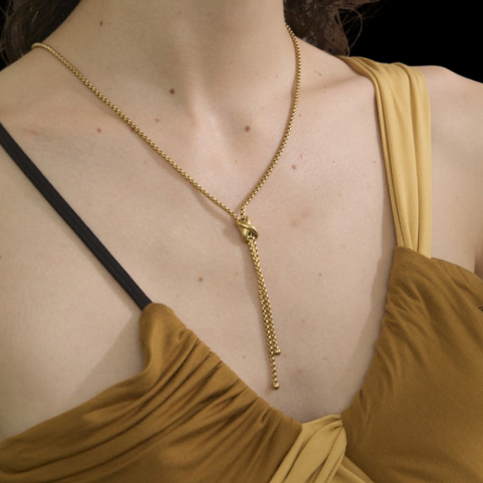 Musk Necklace