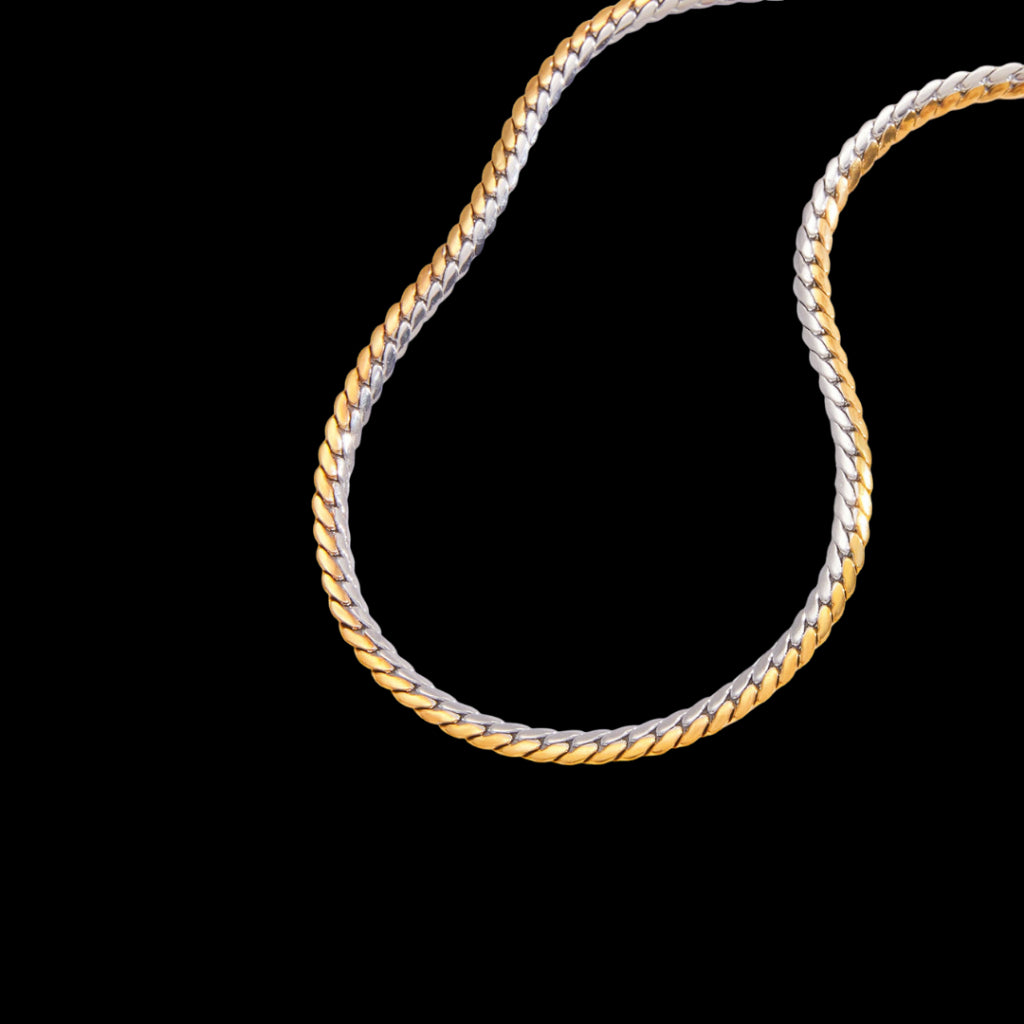 Vassar Necklace