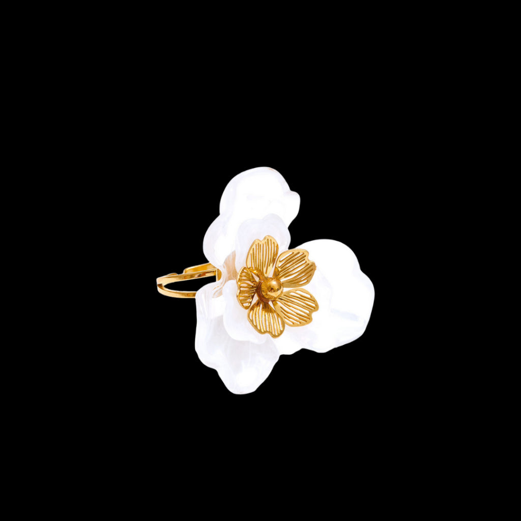 Calma Ring