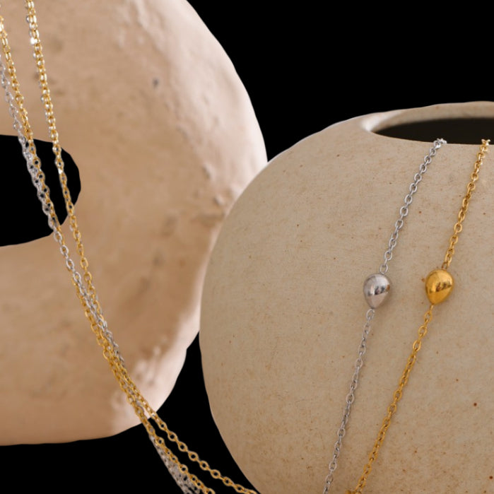 Dust Necklace