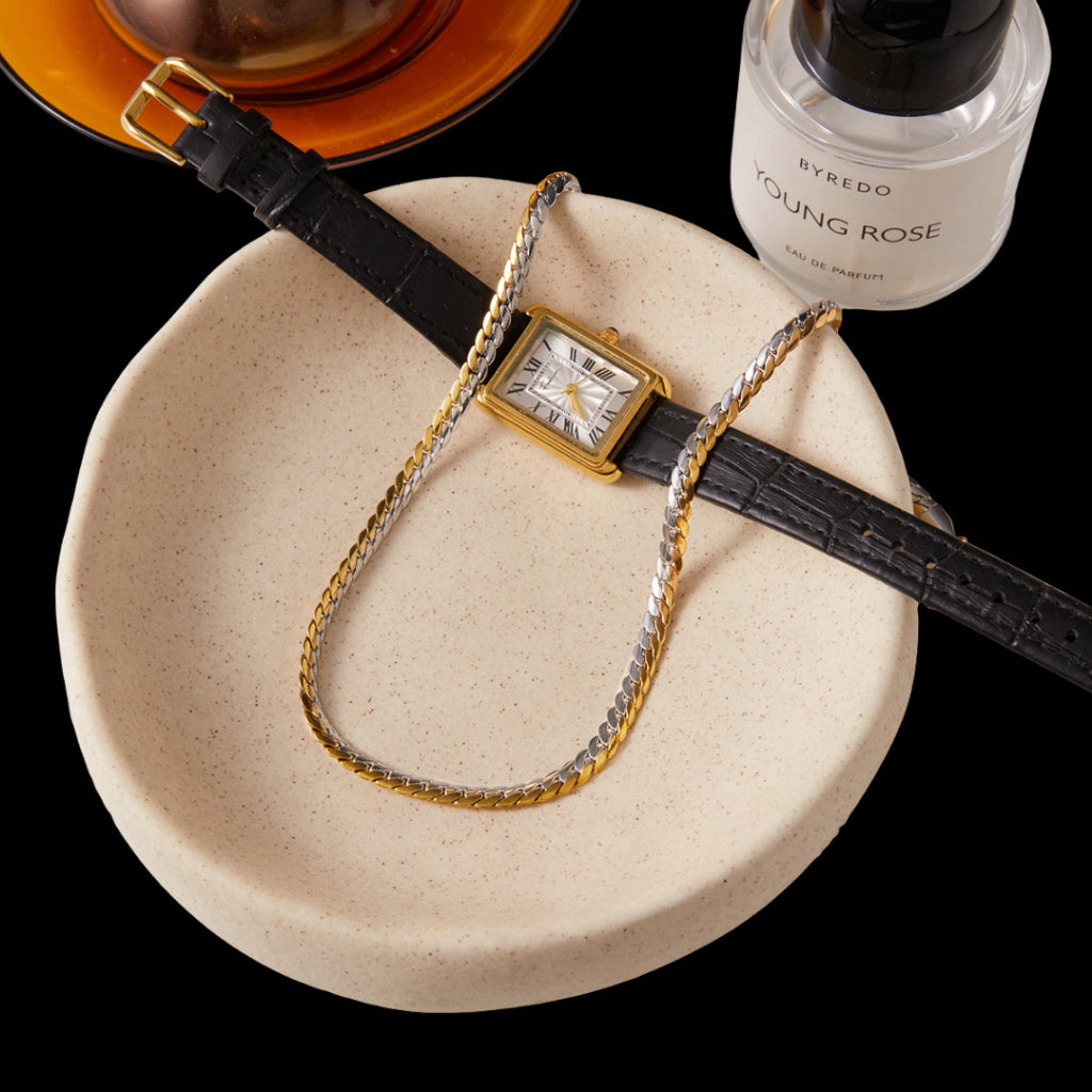 Vassar Necklace