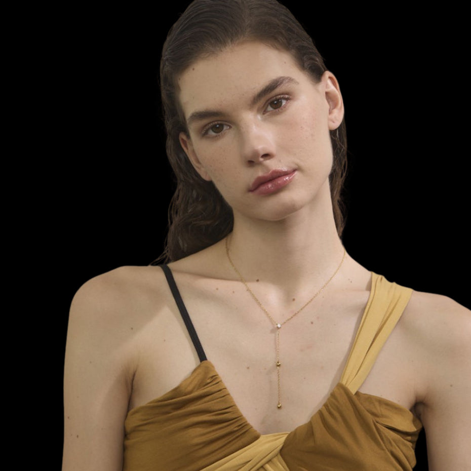 Dust Necklace
