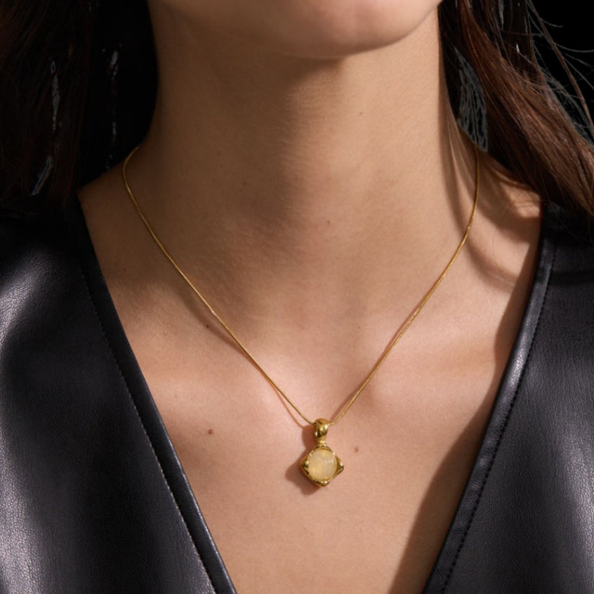 Mowa Necklace