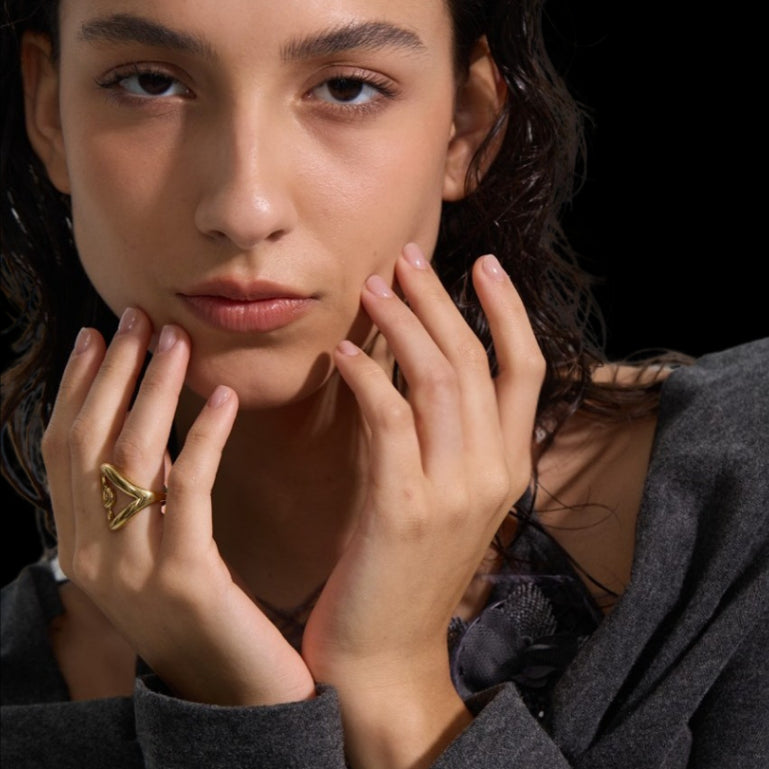 Glint Ring