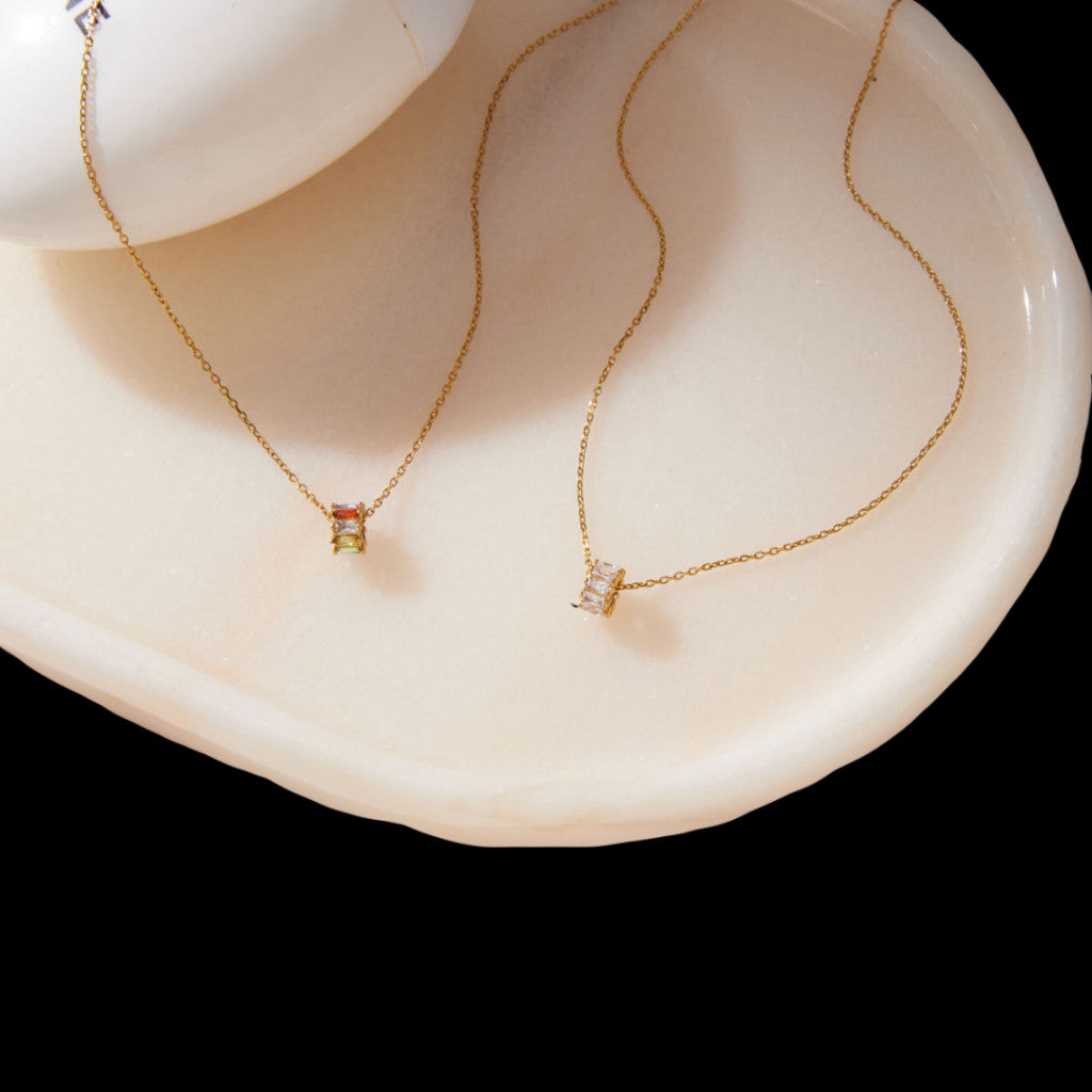 Tint Necklace
