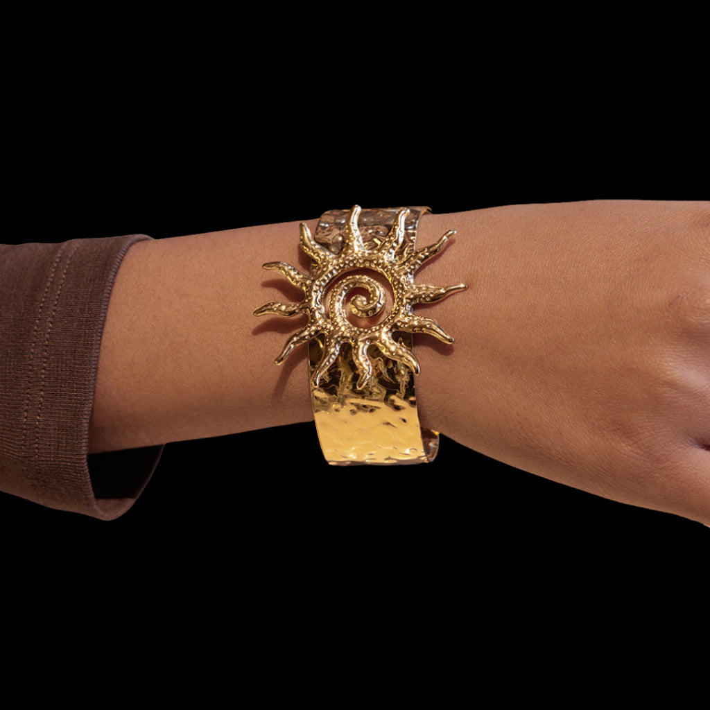 Alio Bracelet
