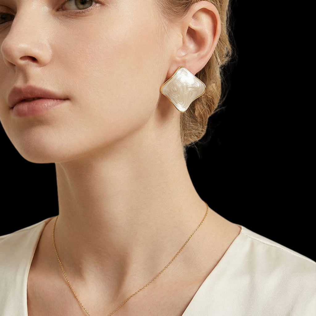 Hills Earrings