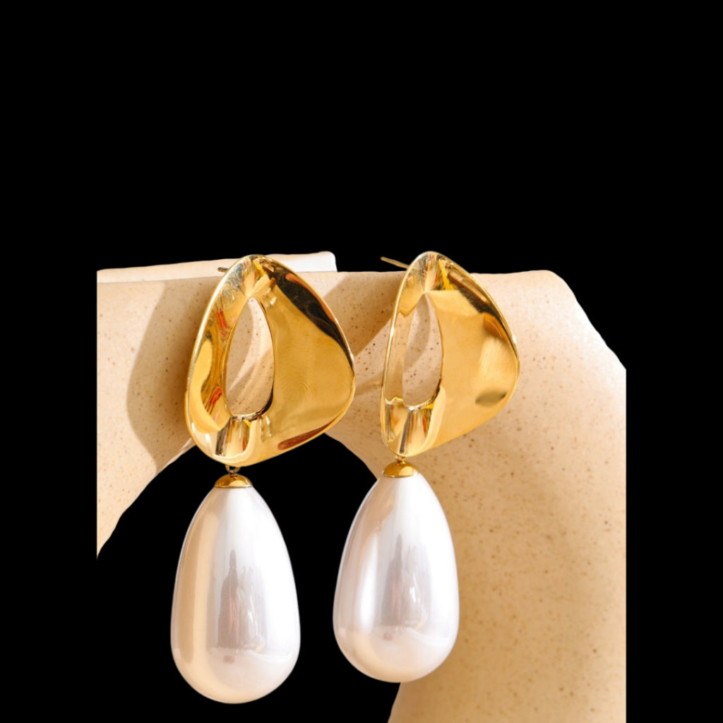 Bomi Earrings