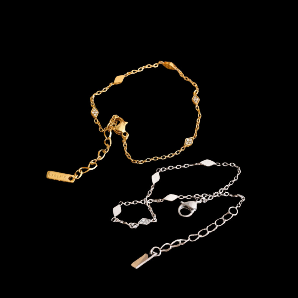 Line Bracelet