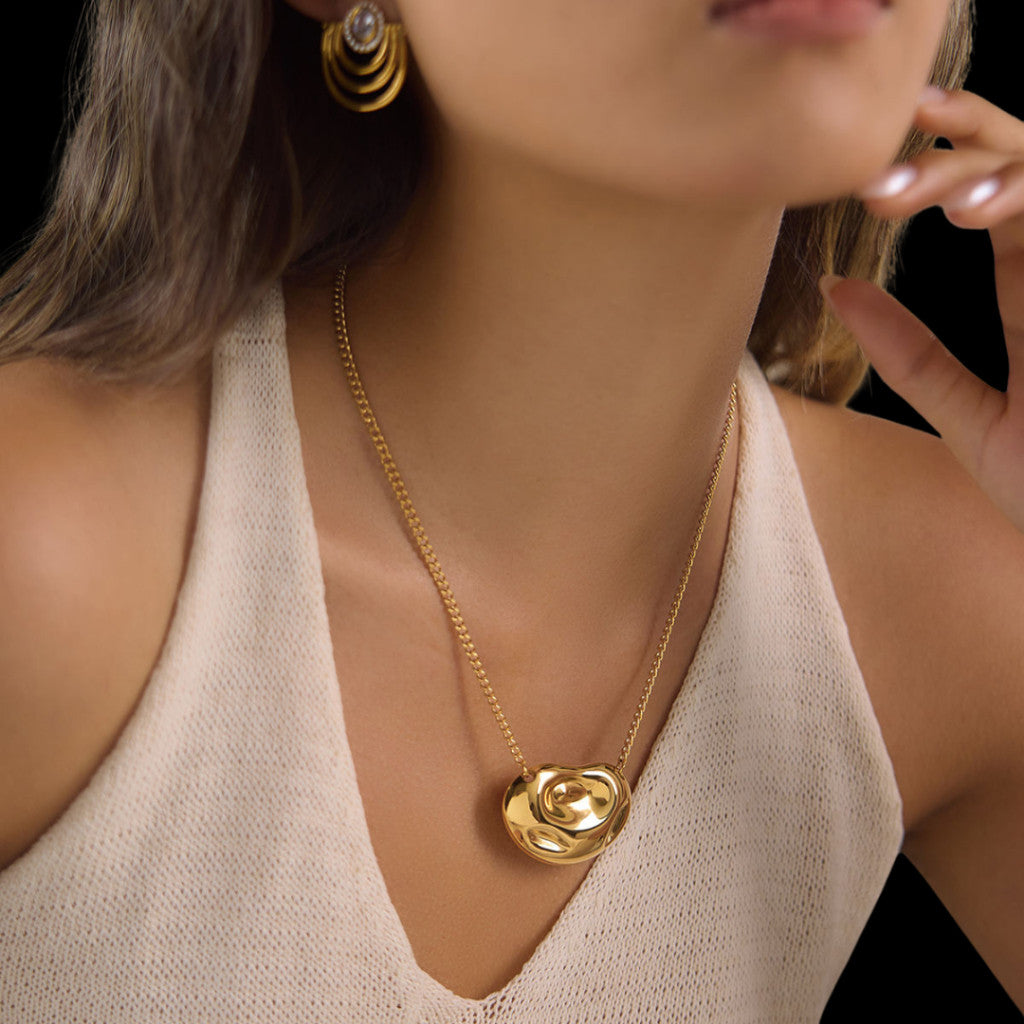 Smarag Necklace