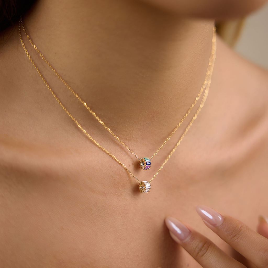 Tint Necklace