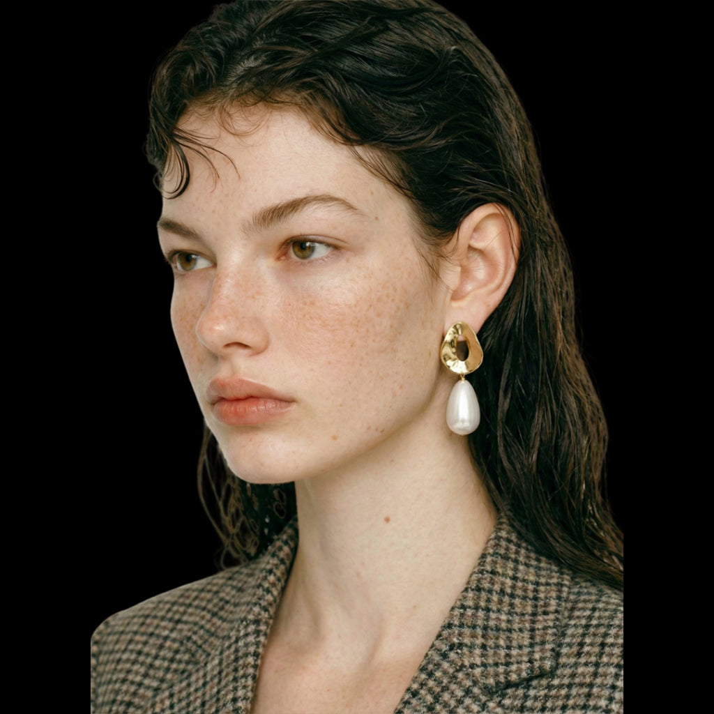 Bomi Earrings